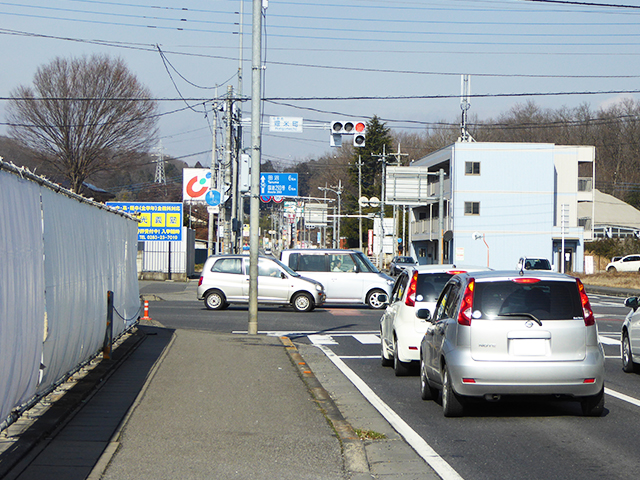 堀米町交差点そば