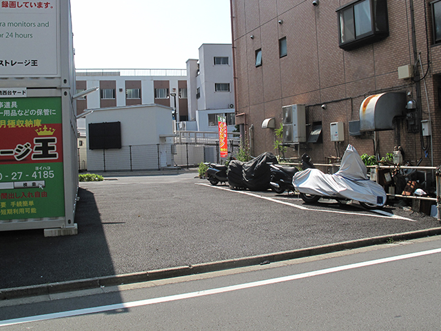 月極バイク駐車場（屋外）